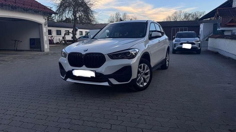 Gebraucht BMW X1 150 PS (110 kW) 2021 Weiß SUV