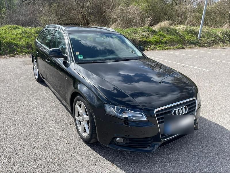 Gebraucht Audi A4 143 PS (105 kW) 2008 Schwarz Kombi