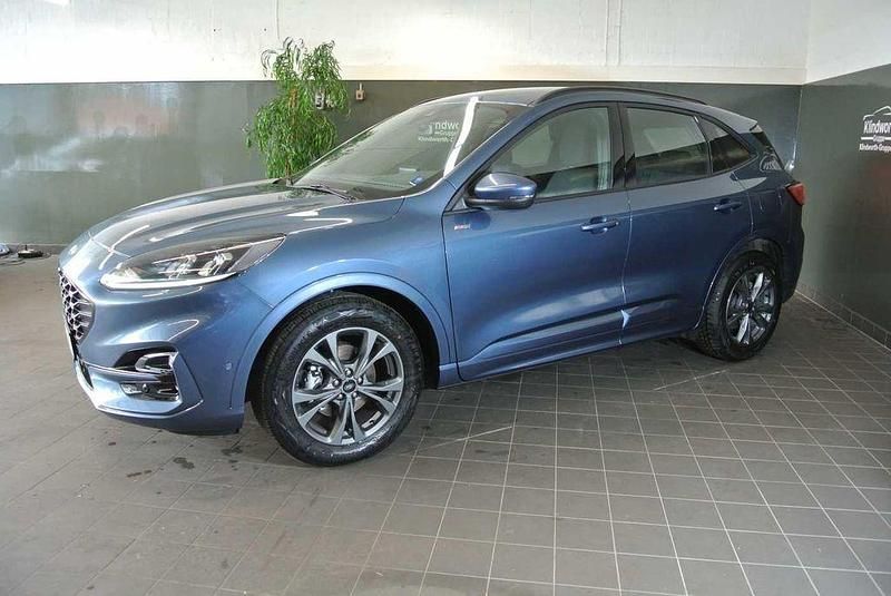 Gebraucht Ford Kuga ST-Line 150 PS (110 kW) 2023 Blau SUV