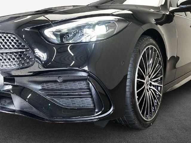 Gebraucht Mercedes C220 AMG line 200 PS (147 kW) 2024 Schwarz Kombi