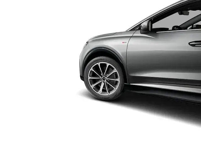 Gebraucht Audi Q4 Sportback e-tron Ambiente 210 kW (286 PS) 2024 Taifungrau metallic SUV