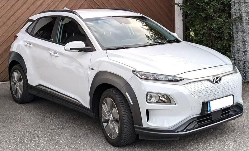 Weiß Gebraucht 2020 Hyundai Kona SUV | 16.900 € (Fairer Preis) - Bild 1/1