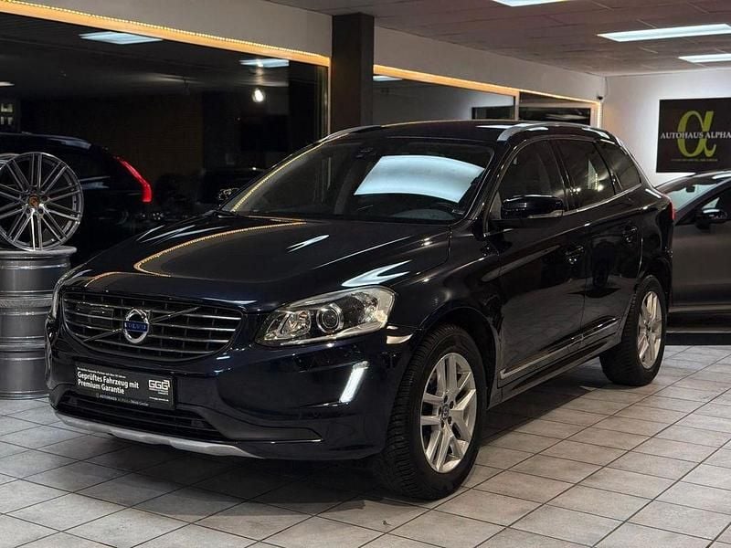 Gebraucht Volvo XC60 Summum 190 PS (139 kW) 2017 Blau SUV