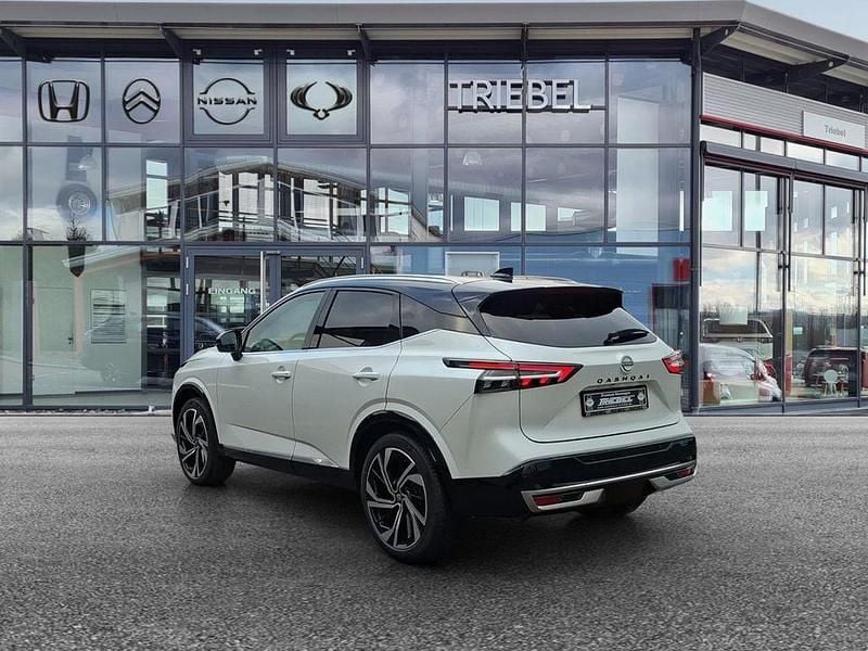 Neu Nissan Qashqai Premium Edition 158 PS (116 kW) 2026 Weiß SUV