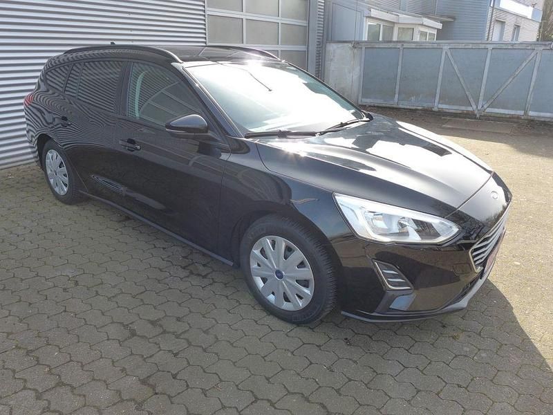 Gebraucht Ford Focus 125 PS (91 kW) 2019 Schwarz Kombi