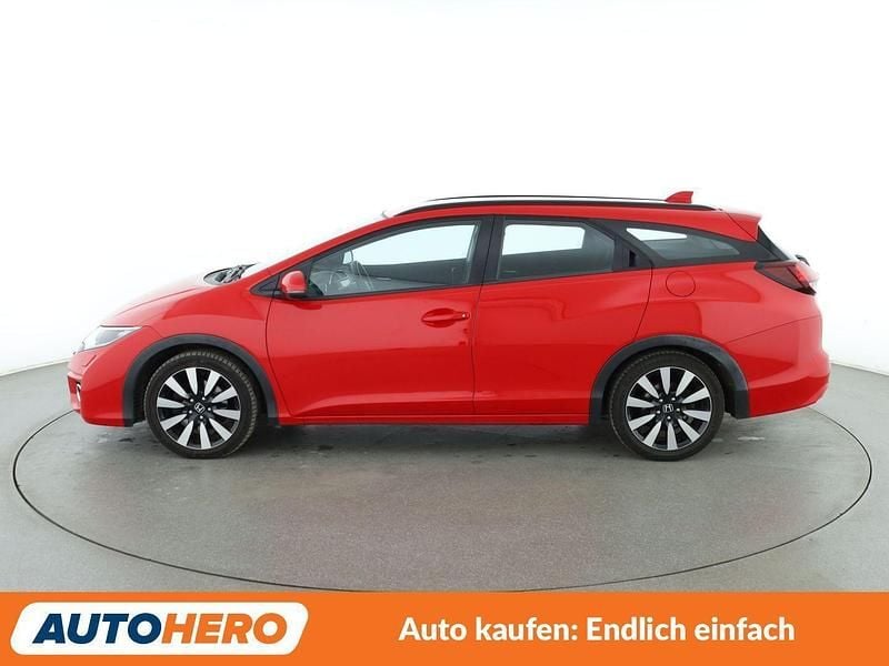 Gebraucht Honda Civic Elegance 120 PS (88 kW) 2017 Rot Kombi