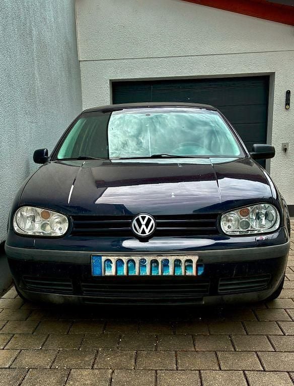 Blau Gebraucht 1997 VW Golf Basis Limousine | 2.900 € (Superpreis) - Bild 1/4