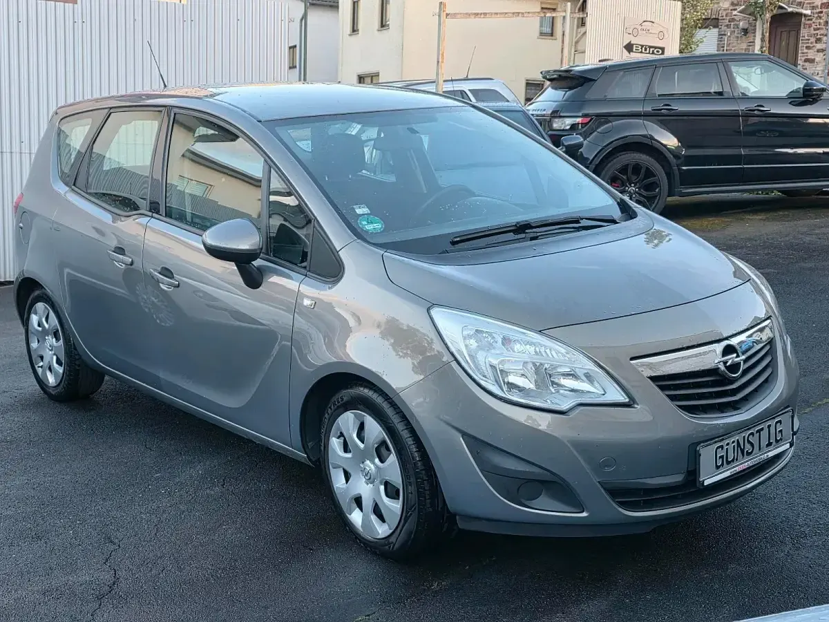 Gebraucht Opel Meriva 120 PS (88 kW) 2012 Grau Van / Kleinbus