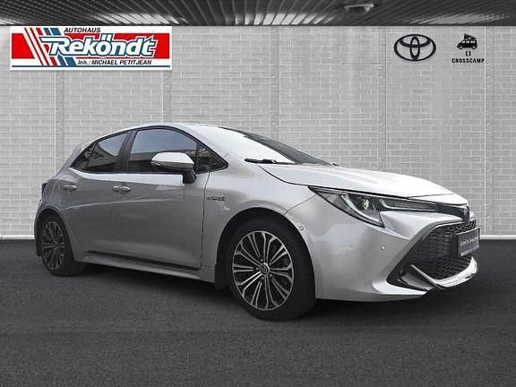 Gebraucht Toyota Corolla Team 184 PS (135 kW) 2021 Silber Limousine