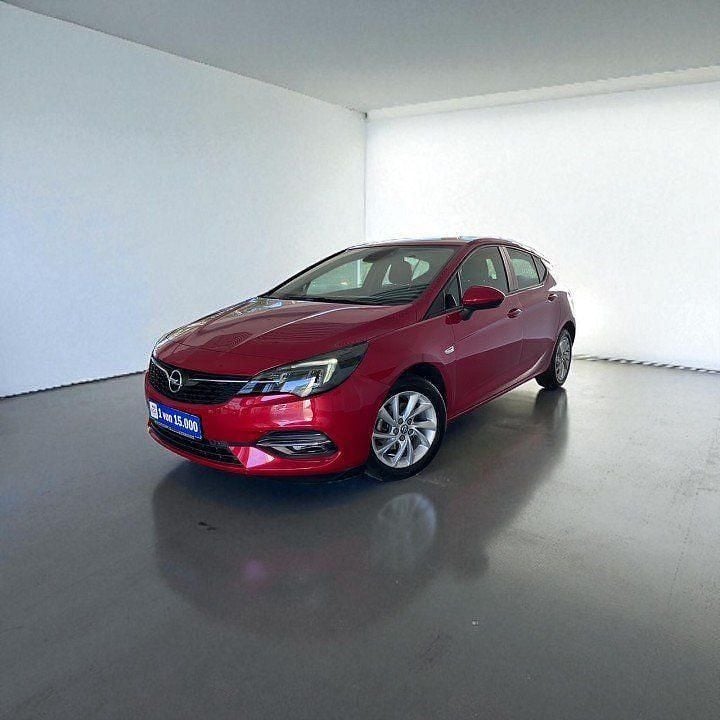 Rot Gebraucht 2021 Opel Astra Edition Limousine | 14.400 € (Fairer Preis) - Bild 1/4