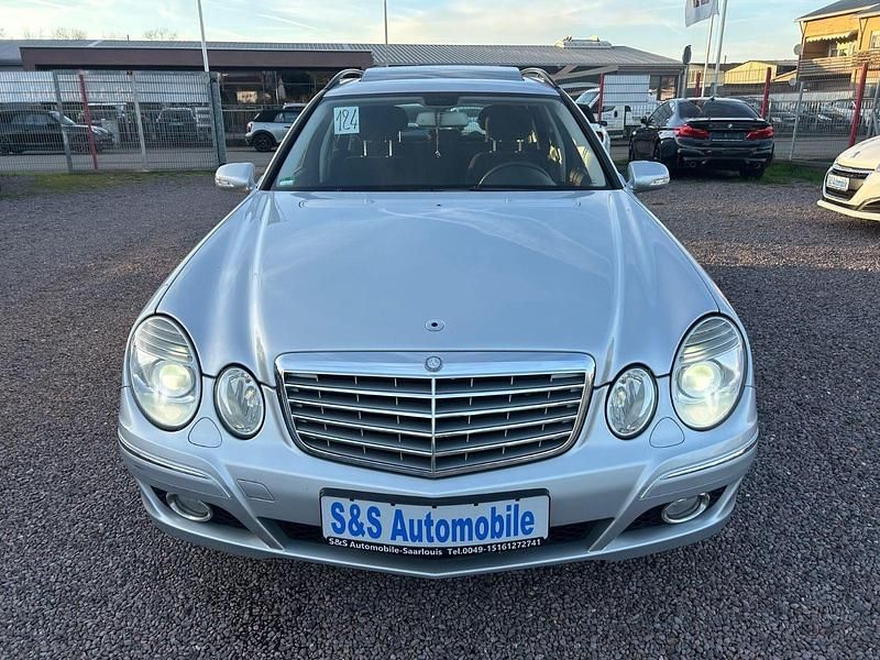 Gebraucht Mercedes E280 Elegance 190 PS (139 kW) 2008 Silber Kombi