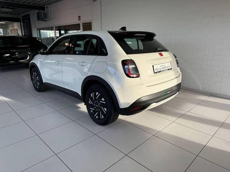 Gebraucht Fiat 600E Red 114 kW (156 PS) 2025 Weiß SUV