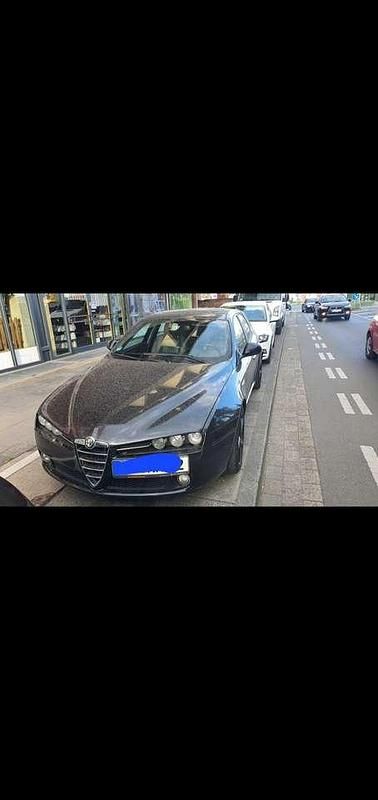 Schwarz Gebraucht 2008 Alfa Romeo 159 Ti Kombi | 4.700 € (Teuer) - Bild 1/4