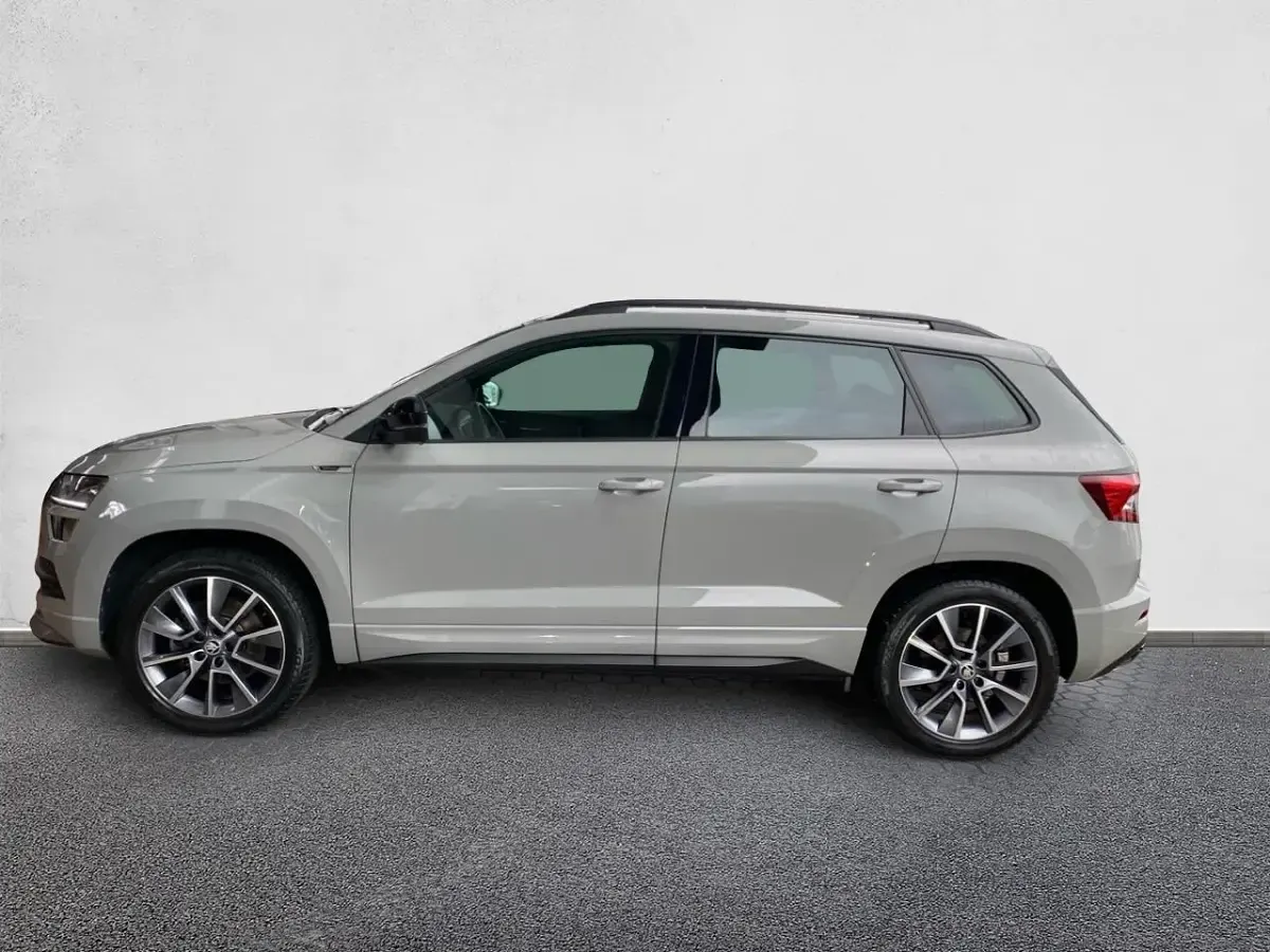 Gebraucht Skoda Karoq SportLine 190 PS (139 kW) 2021 Stahlgrau SUV
