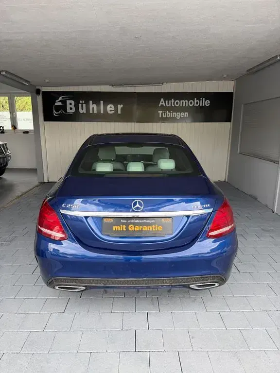 Gebraucht Mercedes C250 AMG line 204 PS (150 kW) 2014 Blau Limousine