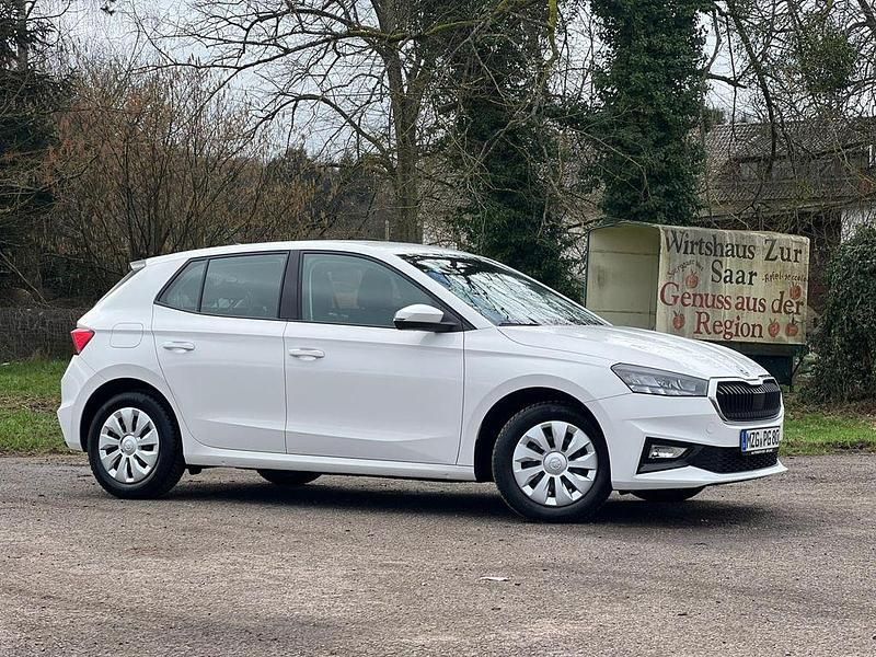 Gebraucht Skoda Fabia Drive 116 PS (85 kW) 2024 Weiß Kleinwagen