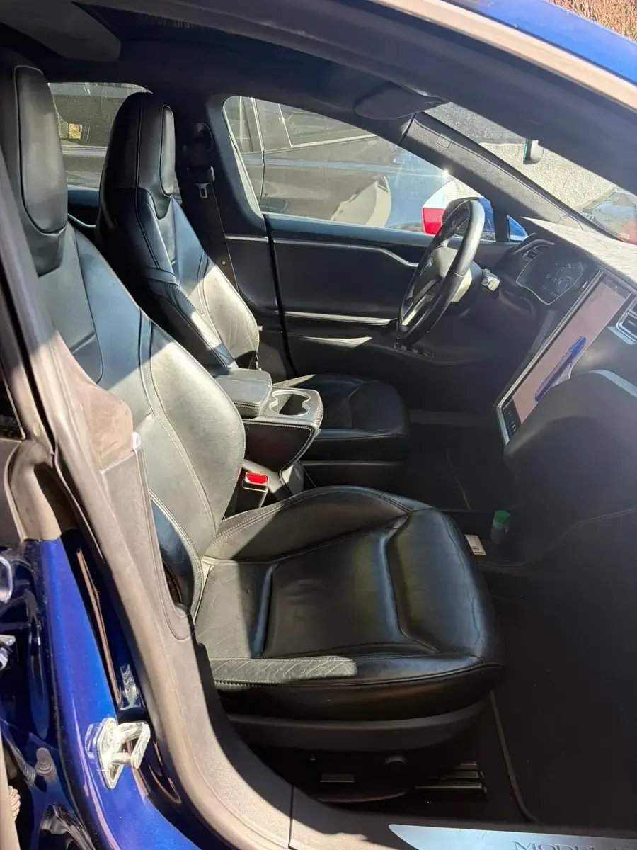 Usado Tesla Model S 311 kW (423 CV) 2016 Azul Utilitario