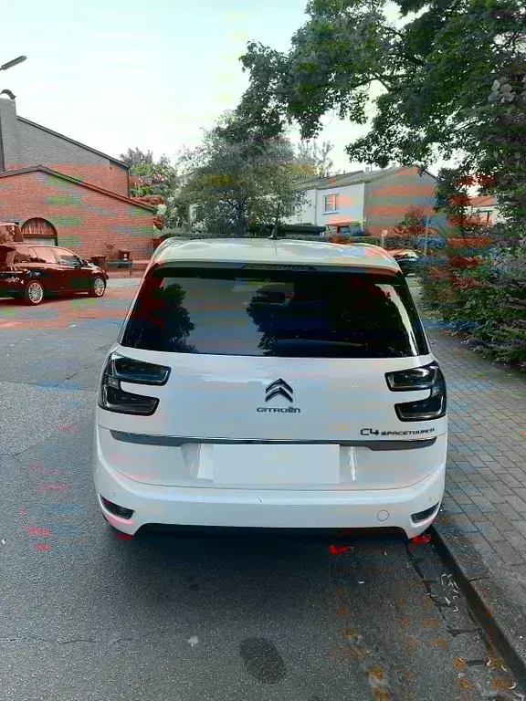 Gebraucht Citroën C4 SpaceTourer 131 PS (96 kW) 2021 Weiß Van / Kleinbus
