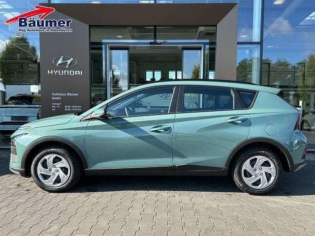 Neu Hyundai Bayon Select 101 PS (74 kW) 2025 Grün SUV