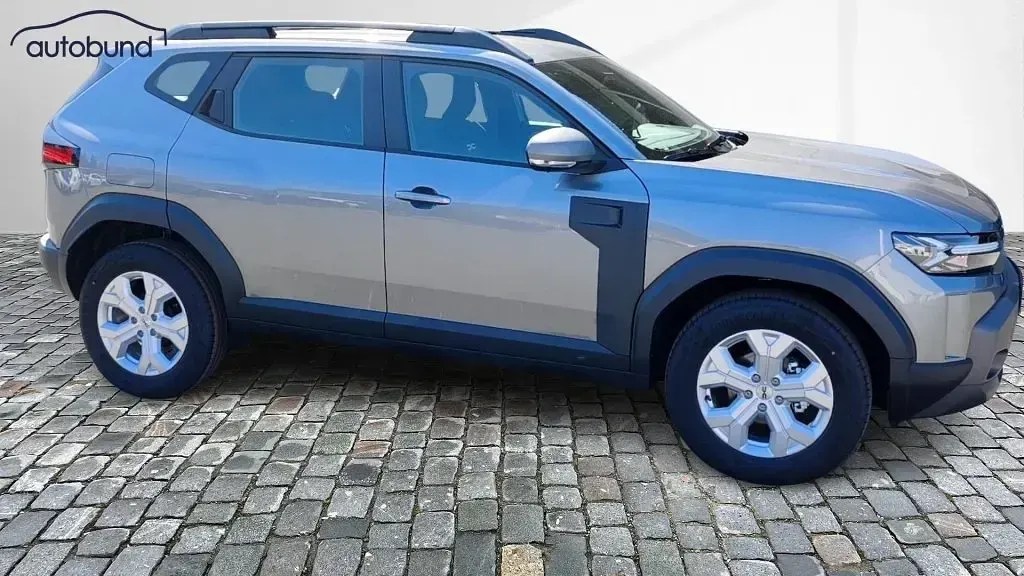 Neu Dacia Duster Celebration 140 PS (102 kW) 2026 Grau
