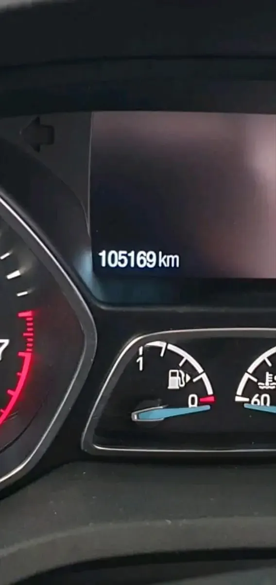 Gebraucht Ford Kuga 150 PS (110 kW) 2017 Grau SUV