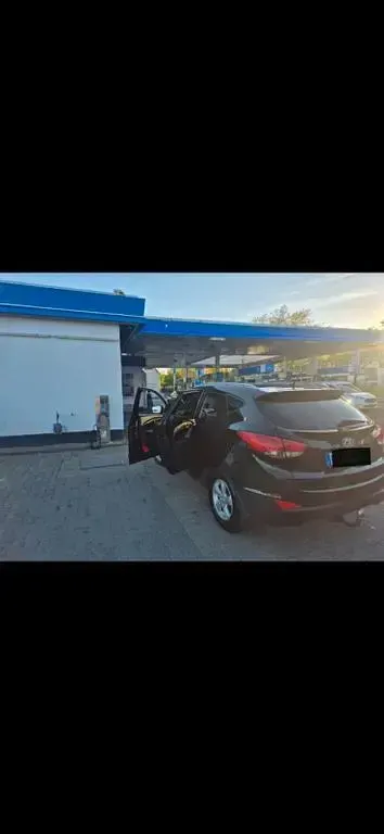Gebraucht Hyundai Tucson 185 PS (136 kW) 2010 Schwarz SUV