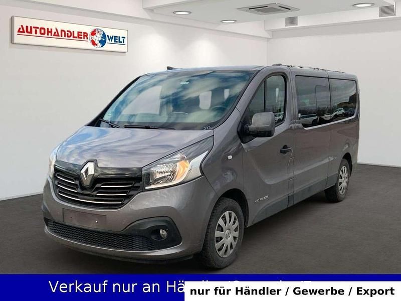 Grau Gebraucht 2018 Renault Trafic Expression Van / Kleinbus | 13.899 € (Guter Preis) - Bild 1/3