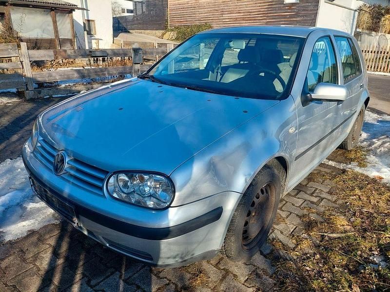 Silber Gebraucht 2003 VW Golf Comfortline Limousine | 1.450 € (Superpreis) - Bild 1/4