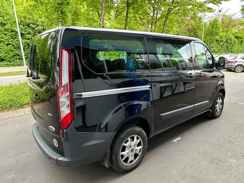 Käytetty Ford Transit Custom 155 HP (114 kW) 2013 Musta Tila-auto
