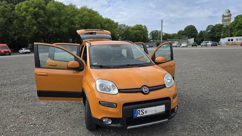 Orange Gebraucht 2014 Fiat Panda Kleinwagen | 7.800 € (Fairer Preis) - Bild 1/4