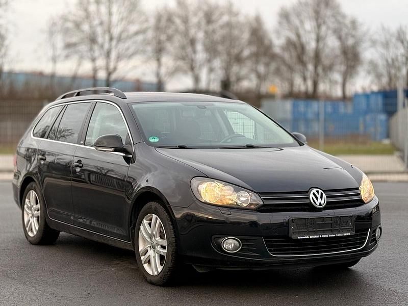 Gebraucht VW Golf VII Style 105 PS (77 kW) 2012 Schwarz Kombi