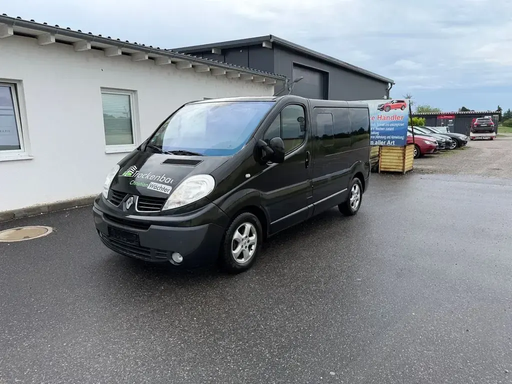 Gebraucht Renault Trafic Privilege 145 PS (106 kW) 2007 Schwarz Van / Kleinbus