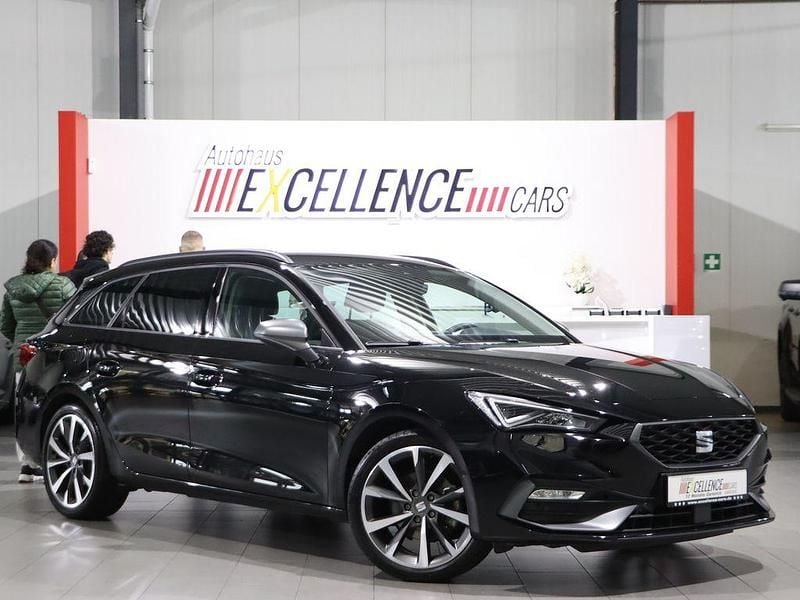 Schwarz Gebraucht 2022 Seat Leon ST FR Kombi | 21.777 € (Guter Preis) - Bild 1/4