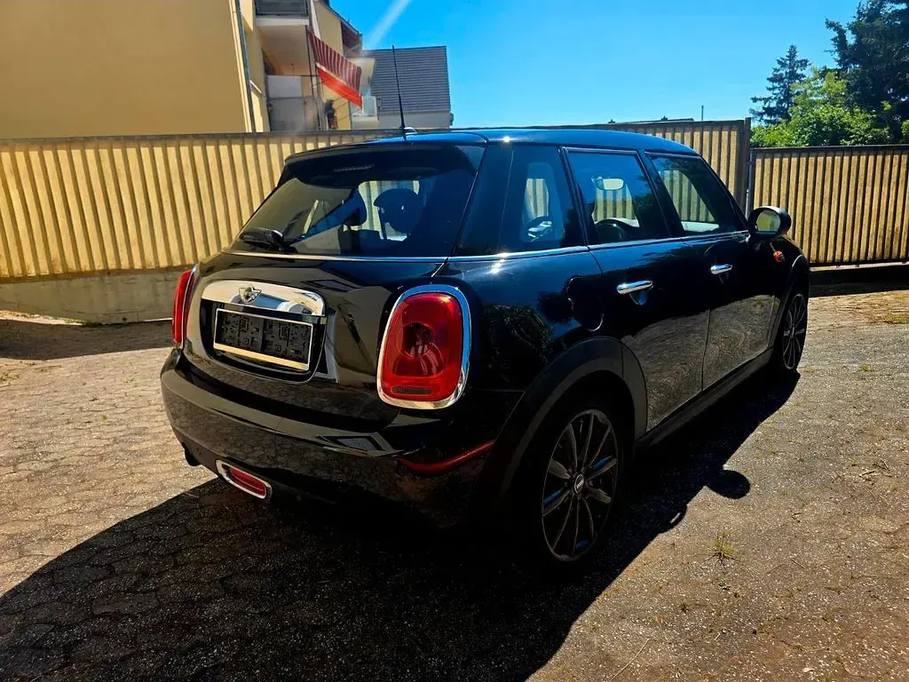 Occasion Mini ONE 102 PK (75 kW) 2017 Zwart Hatchback