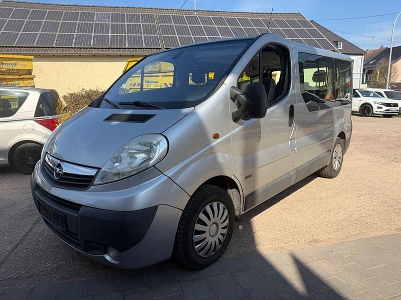 Gebraucht Opel Vivaro 114 PS (83 kW) 2008 Grau Van / Kleinbus