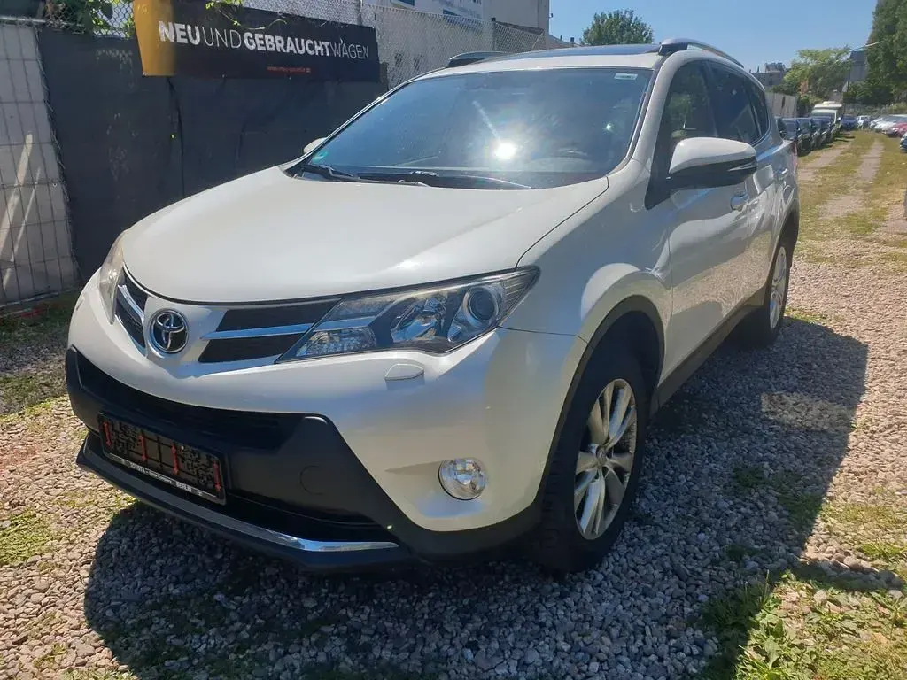 Gebraucht Toyota RAV4 151 PS (111 kW) 2013 Weiß SUV