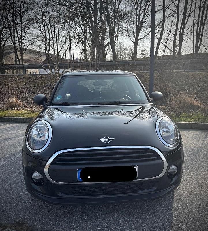 Gebraucht Mini ONE 102 PS (75 kW) 2019 Schwarz Kleinwagen
