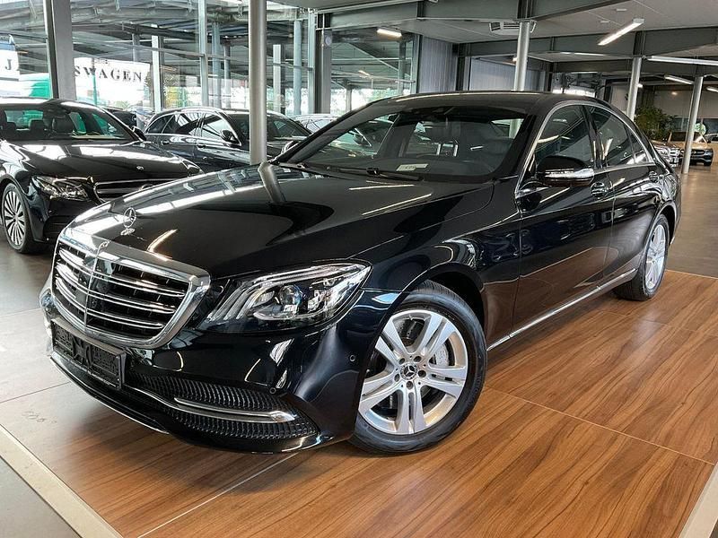 Obsidianschwarz Gebraucht 2020 Mercedes S400 Limousine | 49.980 € - Bild 1/4