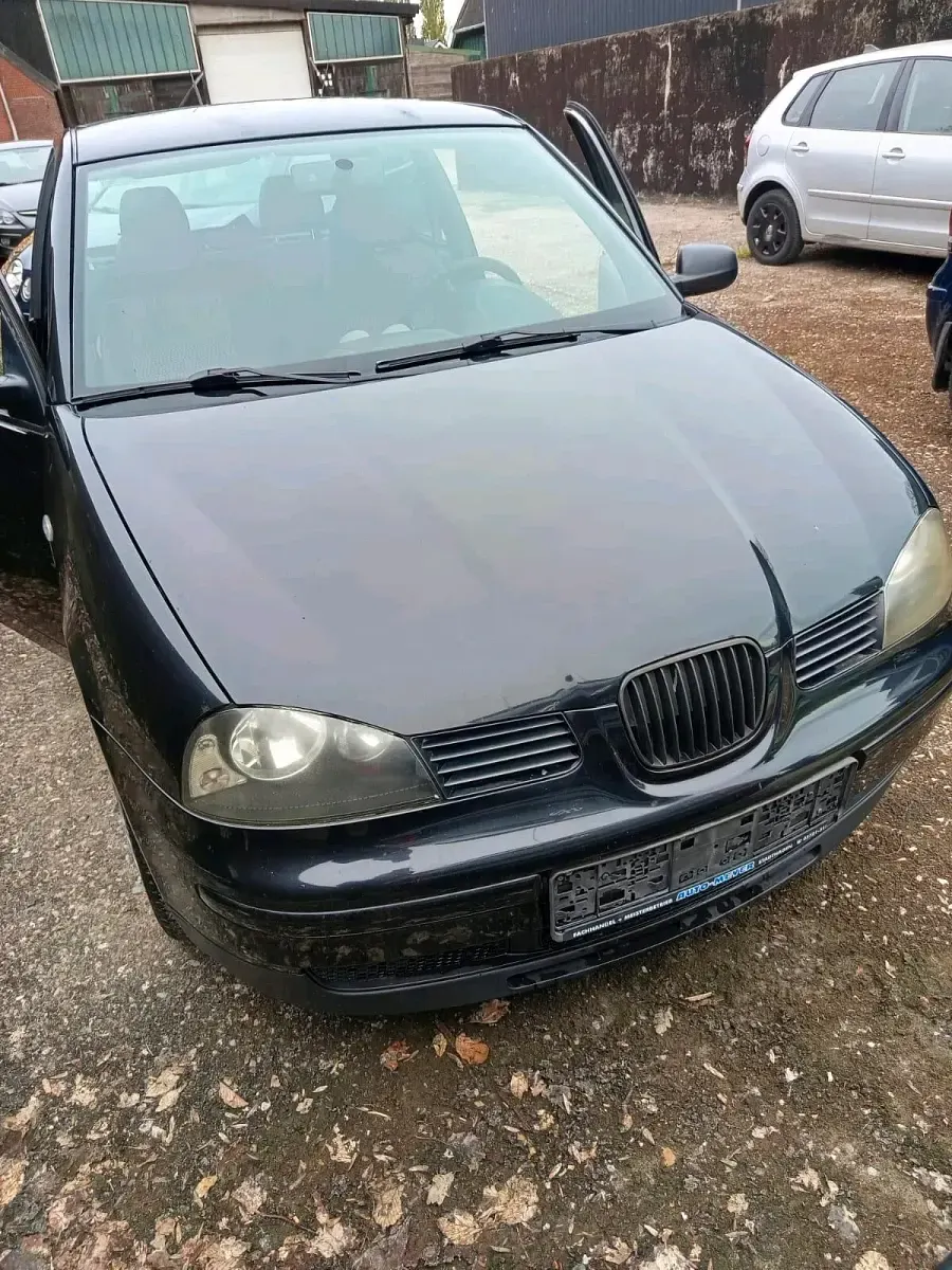 Brugt Seat Arosa 2003 Sort Hatchback