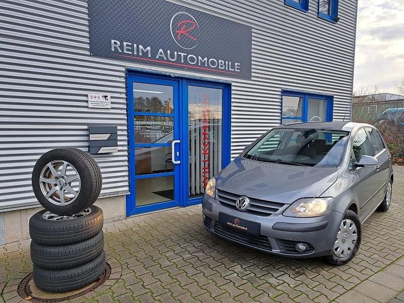 Grau Gebraucht 2005 VW Golf Plus Cross Van / Kleinbus | 3.450 € (Fairer Preis) - Bild 1/4