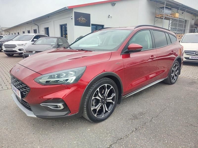 Gebraucht Ford Focus Active 125 PS (91 kW) 2019 Rot Kombi