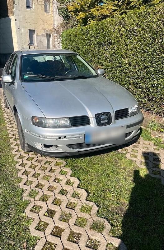 Gebraucht Seat Leon 75 PS (55 kW) 2002 Silber Kleinwagen