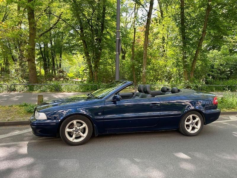 Blau Gebraucht 1999 Volvo C70 Cabrio | 7.000 € (Fairer Preis) - Bild 1/4
