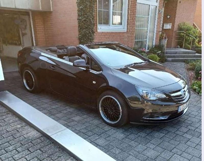 Gebraucht Opel Cascada Edition 170 PS (125 kW) 2013 Schwarz Cabrio