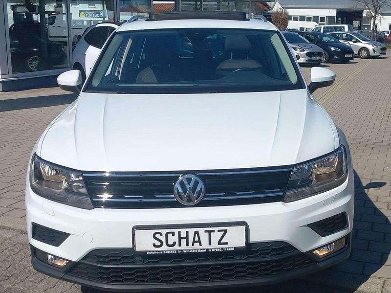 Pure white Gebraucht 2020 VW Tiguan Comfortline SUV | 29.860 € (Fairer Preis) - Bild 1/4