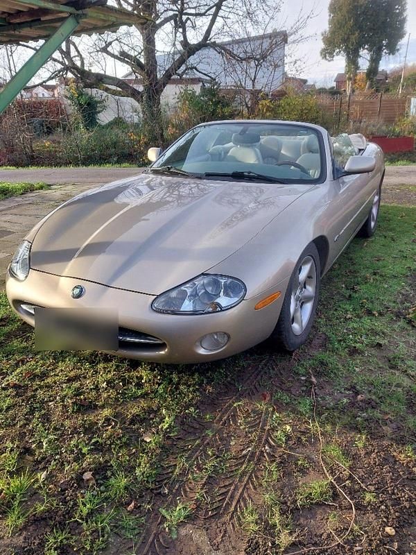 Gebraucht Jaguar XK 284 PS (208 kW) 2001 Gold Cabrio