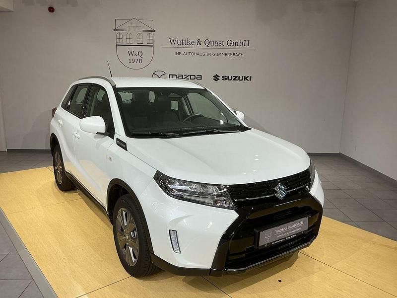 Weiß Neu 2025 Suzuki Vitara Club SUV | 21.960 € (Guter Preis) - Bild 1/4