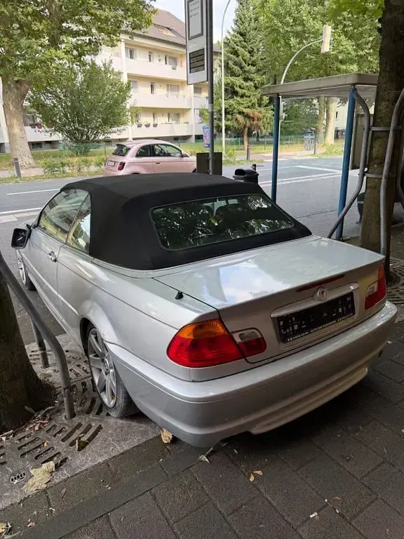 Gebraucht BMW 320 Cabriolet 170 PS (125 kW) 2000 Silber Cabrio