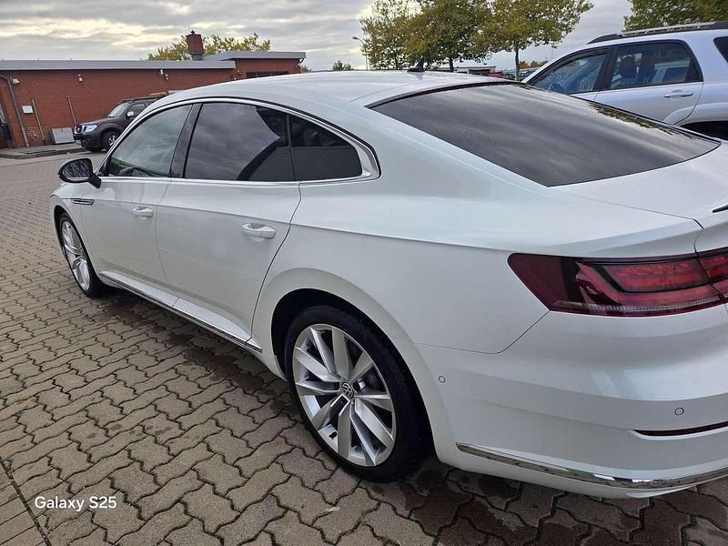 Gebraucht VW Arteon Elegance 150 PS (110 kW) 2017 Kleinwagen