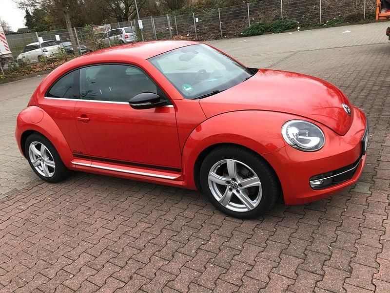 Gebraucht 2015 VW Beetle CLUB Limousine | 10.700 € (Guter Preis) - Bild 1/4